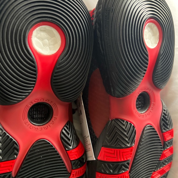 Adidas Trae young 2 “Dark-side” Basketball Shoe. 💯 👟authentic - Picture 8 of 9